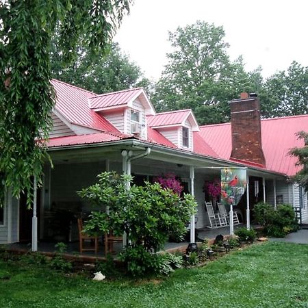 Blue Ridge Manor Bed And Breakfast Fancy Gap Экстерьер фото