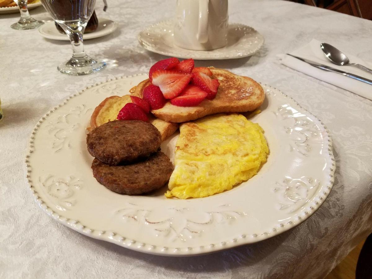 Blue Ridge Manor Bed And Breakfast Fancy Gap Экстерьер фото