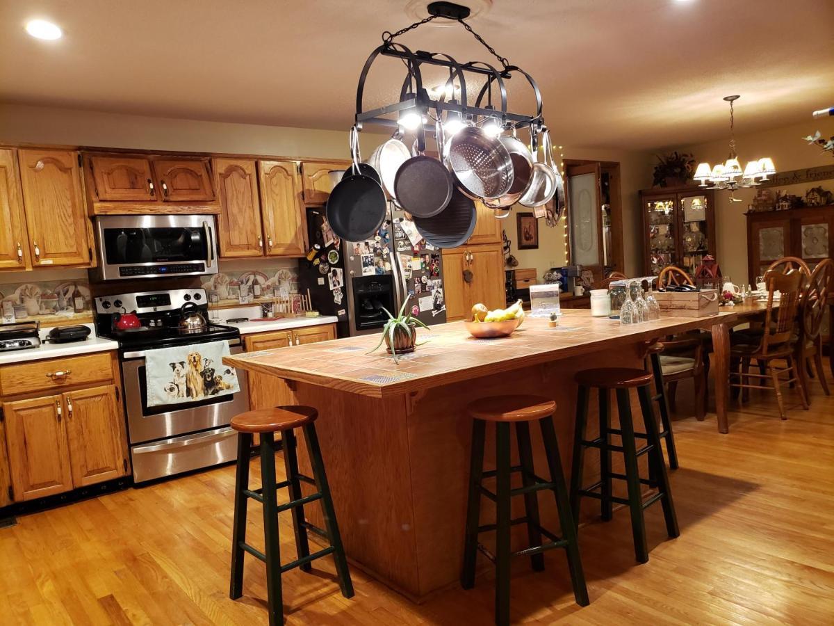 Blue Ridge Manor Bed And Breakfast Fancy Gap Экстерьер фото