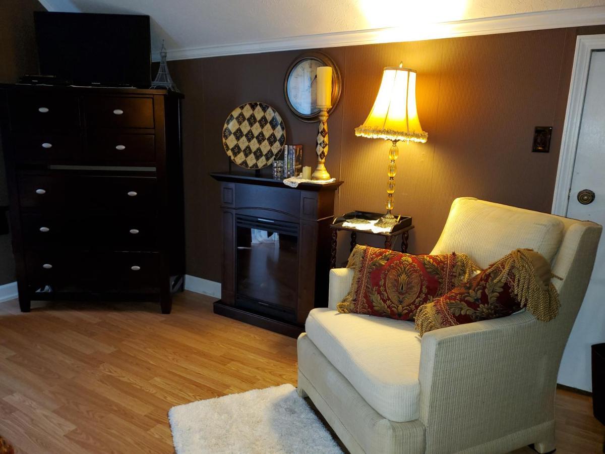 Blue Ridge Manor Bed And Breakfast Fancy Gap Экстерьер фото