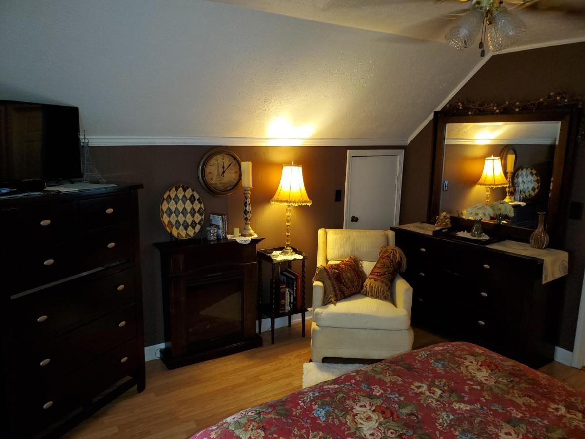Blue Ridge Manor Bed And Breakfast Fancy Gap Экстерьер фото